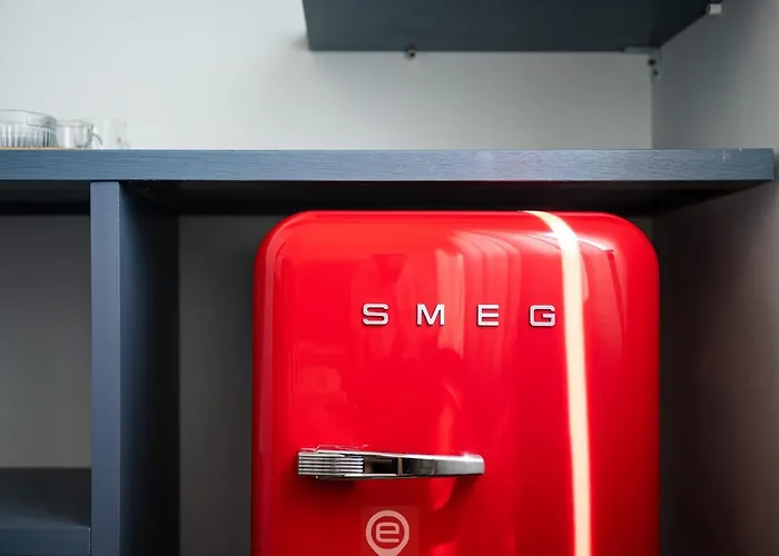 ゲストハウス Verso カリアリ