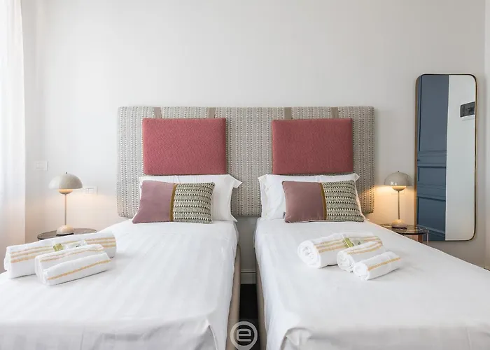 ゲストハウス Verso カリアリ